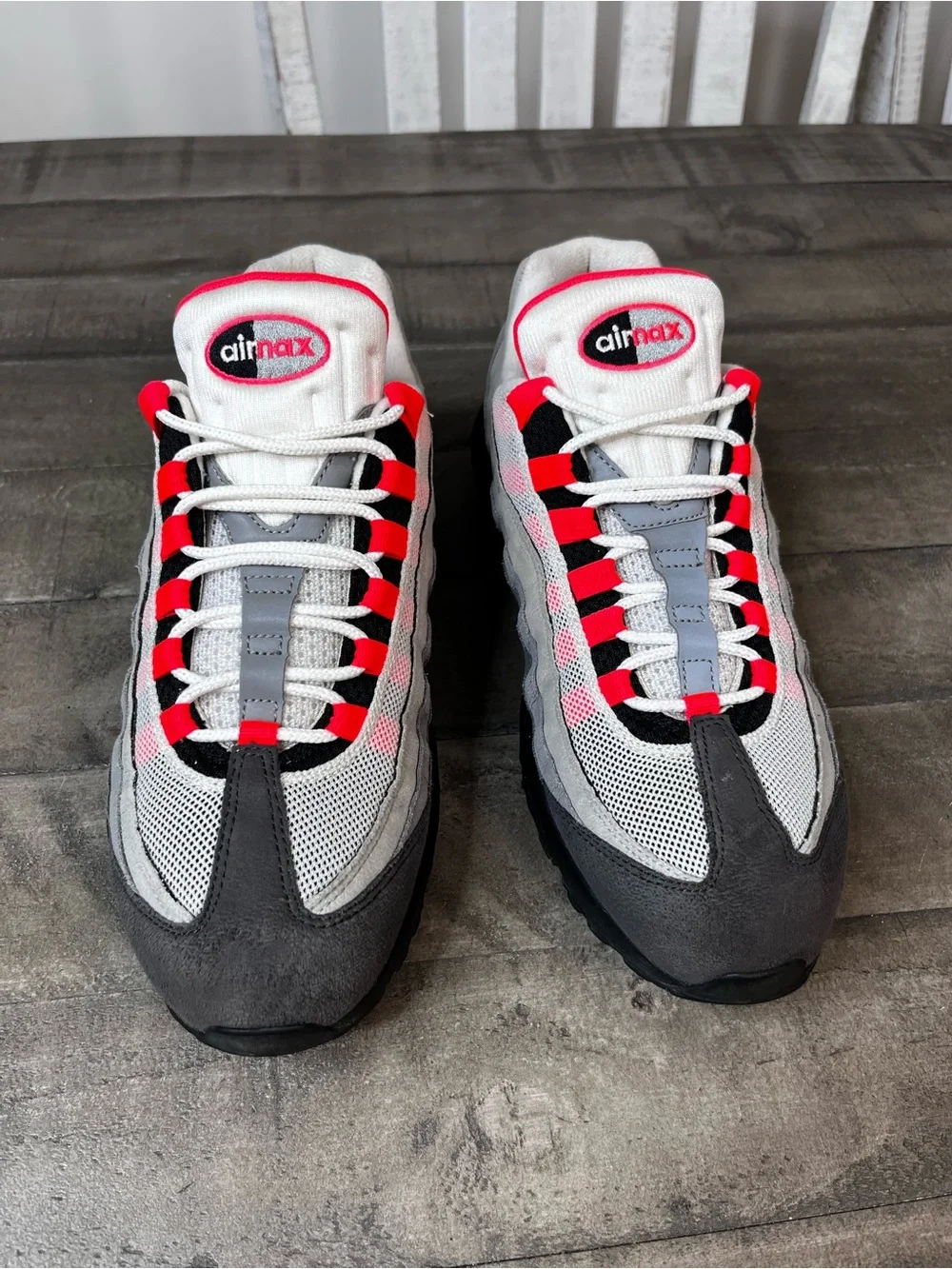 Nike Air Max 95 OG Solar Red 2018 Size 10 Men's